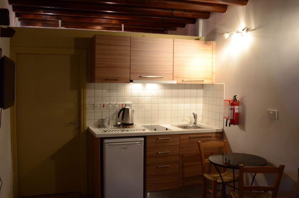 To Kastri Apartment Калопанайотис Екстериор снимка